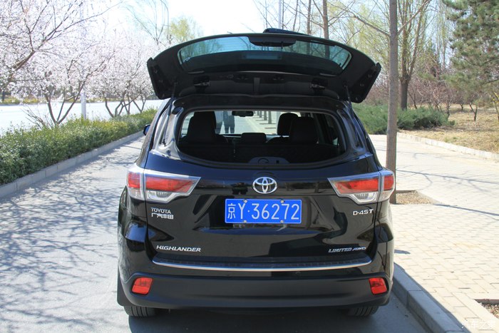 2015丰田汉兰达2.0t两驱精英型5座,2022款汉兰达2.0t的优缺点