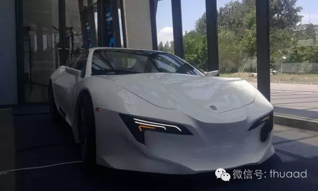 5名本科生，每天只睡6小时，1辆电动轿跑真车，惊艳全场