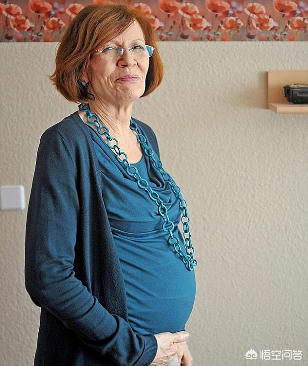 女人年过50还有月经正常吗,年过50岁的女人还有可能怀孕吗