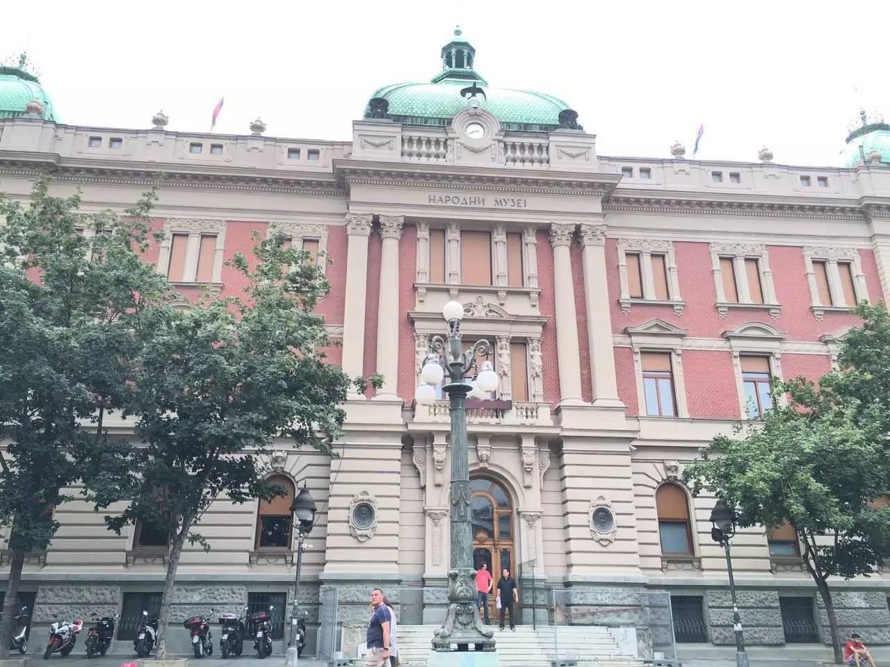 一座经历沧桑的城市,中国近代被战火摧毁的城市的影像