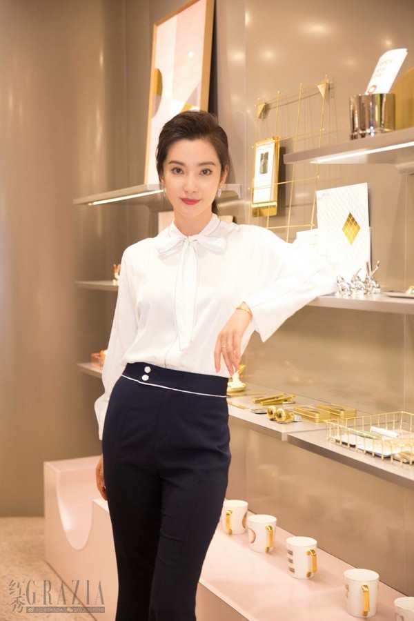 2019lily商务时装发布会,lily商务时装宣传片