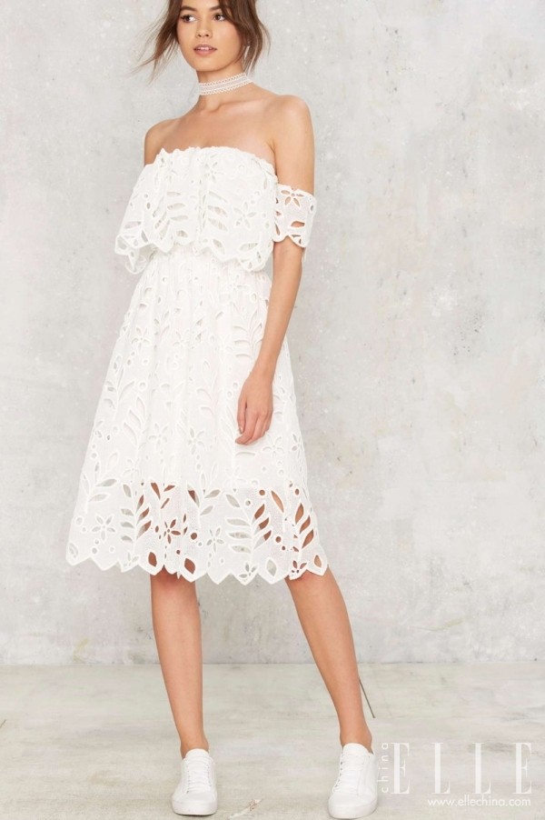 运动鞋配什么连衣裙子好看,运动鞋与裙子怎么搭出高级感