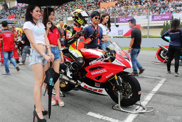 周末别宅啦快来看泛珠赛车节第一天的精彩花絮