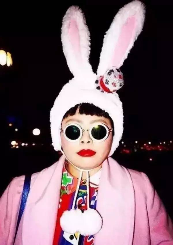 逆袭这个重达200斤的胖妹竟然是日本最火的网红