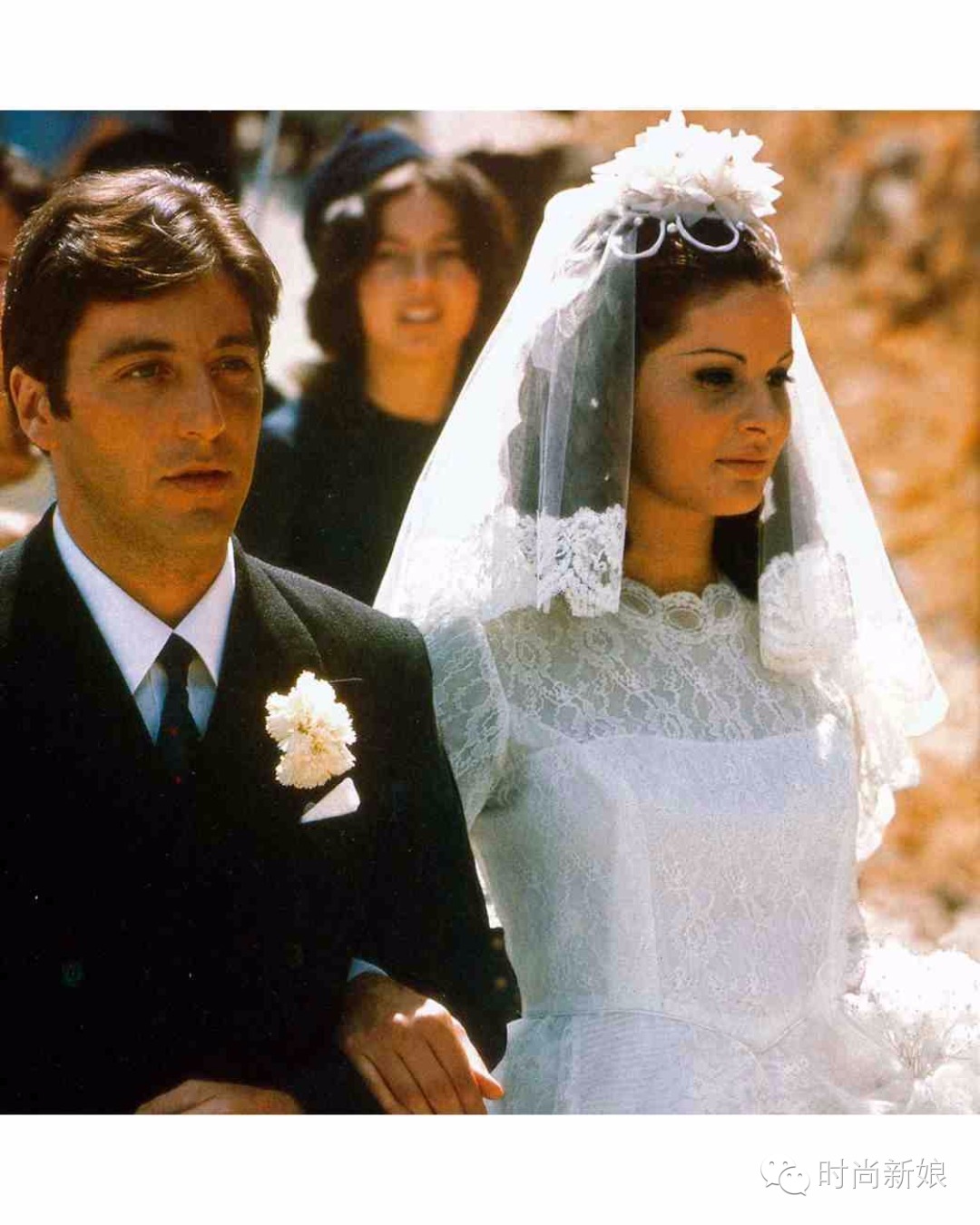 回顾一下20多年前穿婚纱的造型,婚纱电影中最经典的6款婚纱