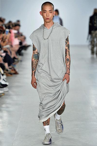 2011伦敦春夏时装周最后一场视频,burberry伦敦时装周2024