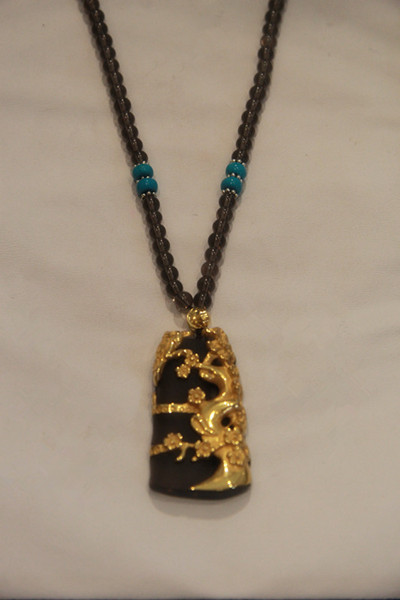 中国佛牌黑曜石,雕工细致的阿弥陀佛黑曜石