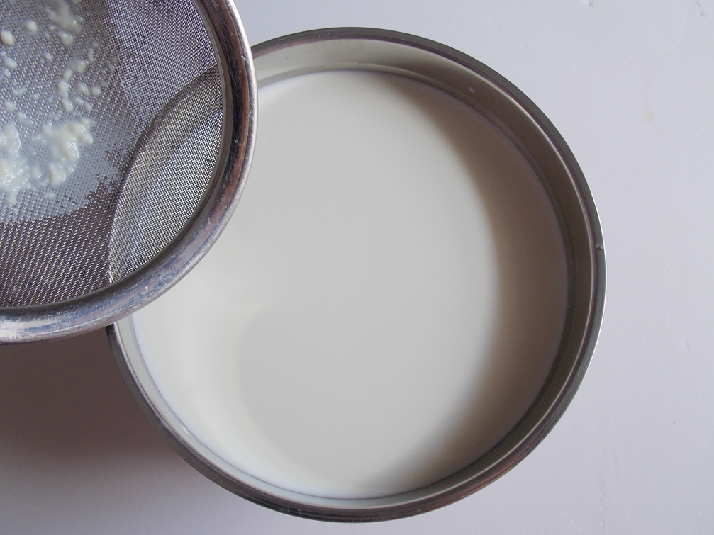 酸奶拉花家常做法,酸奶拉花详细做法