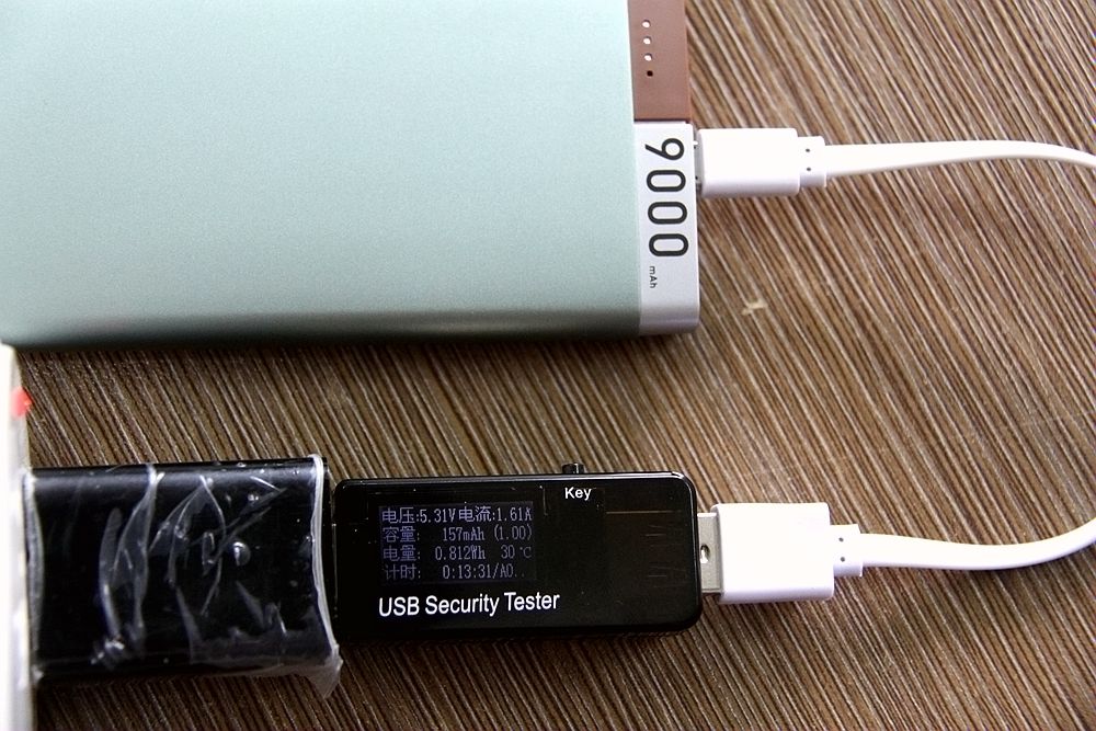 天生不凡，低调奢华有内涵——乐泡移动电源「烁」评测