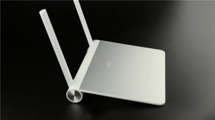 一言不发就开车,老司机说找车牌就要选这几款路由器