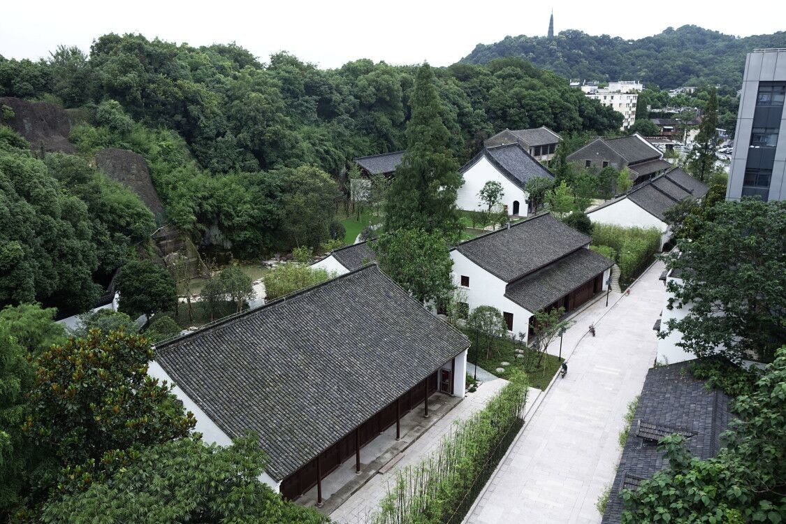 杭州下班遇到大暴雨,下班时间杭州有大暴雨吗