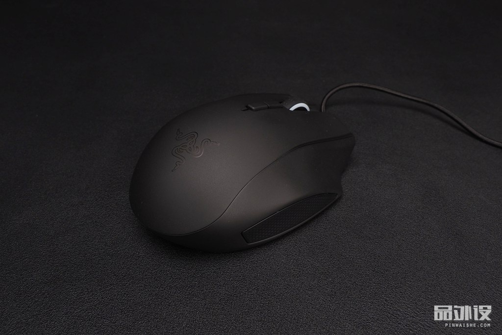 雷蛇那伽梵蛇六芒星背光灯不亮,雷蛇巴塞利斯蛇v2鼠标测评