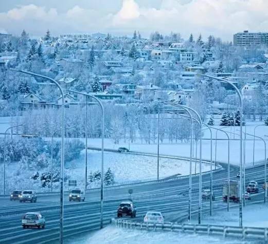 冰岛战胜英格兰维京战吼,冰岛2比1英格兰维京战吼