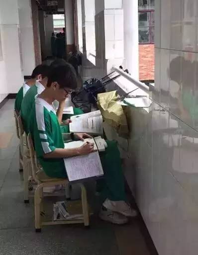 贝克汉姆来吧冠军,贝克汉姆来了什么意思