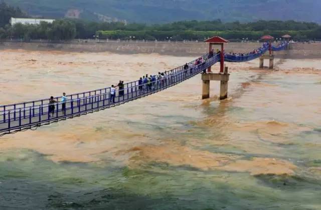 黄河小浪底观瀑节最详尽的吃喝玩乐攻略！错过再等明年！