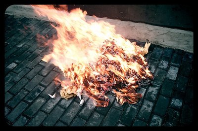 亲身经历过鬼打墙,遭遇鬼打墙真实视频
