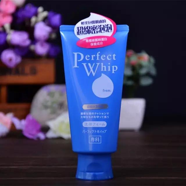 脸是不是洗得越干净越好,洗干净脸竟然这么漂亮