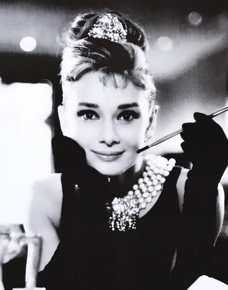 夏日轻盈柔顺的秀发体验,就在澳洲绿色溪谷