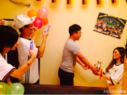 优舍和虎扑合作欧洲杯，薛之谦确莫名躺枪