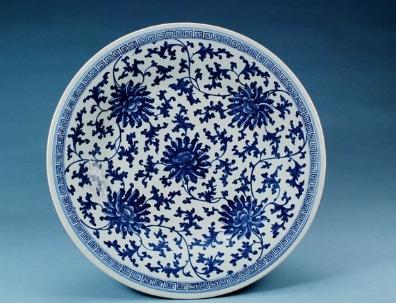 原来青花元素还能这么应用，看到第三个大写的服气