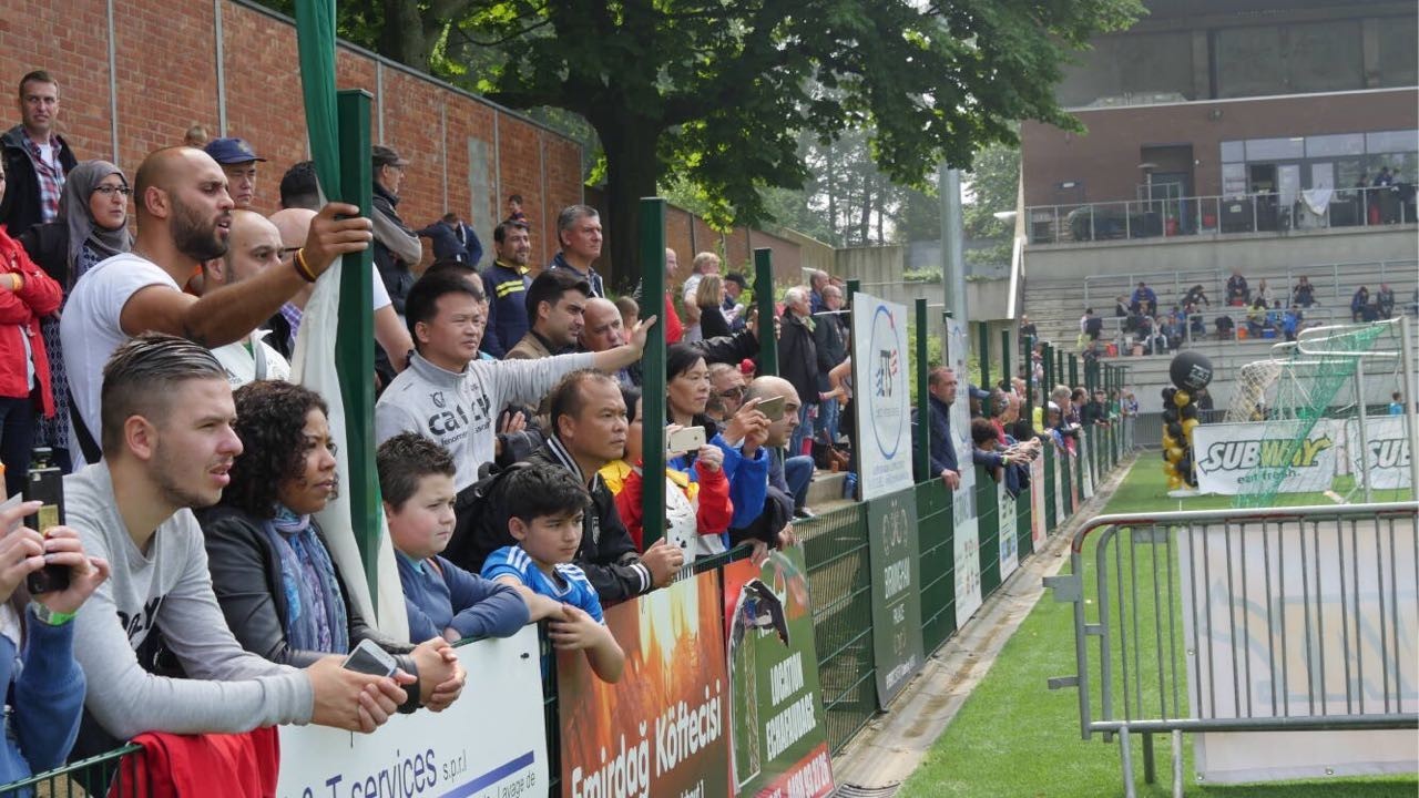 比利时足球青训体系,法国与比利时青训的不同