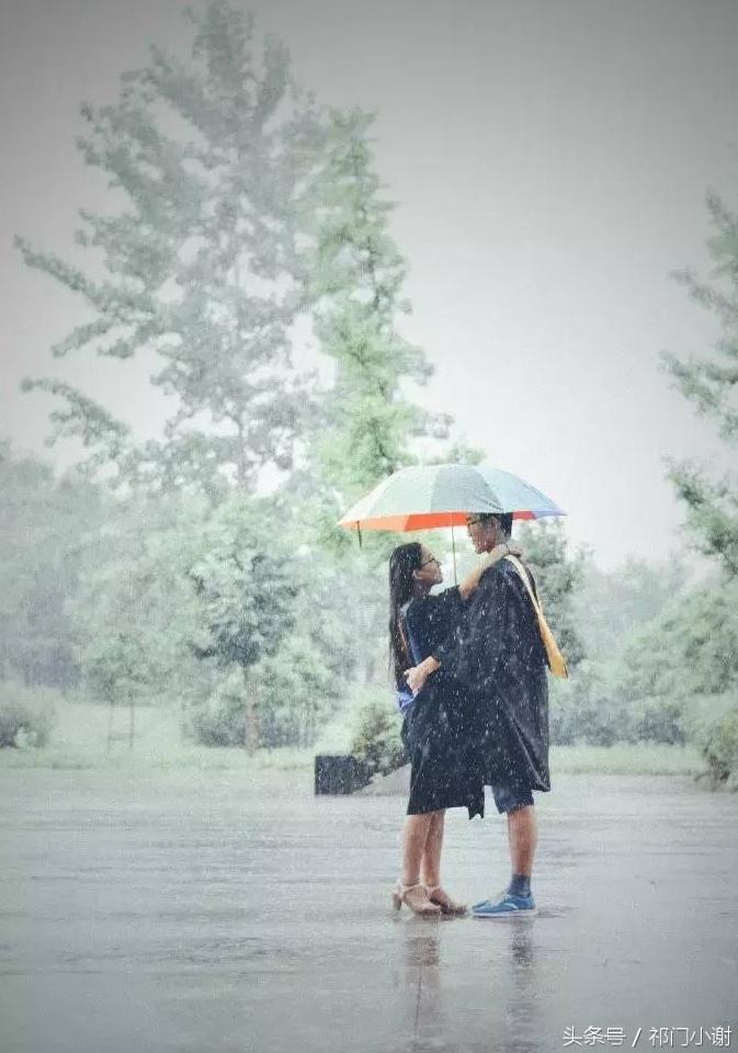 你们吃过辣椒口味的雪糕吗,作死吃冰棍视频