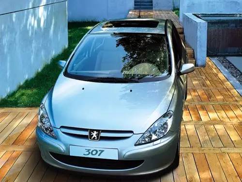 开比亚迪各车型都什么人,开什么样的车一看就没钱比亚迪