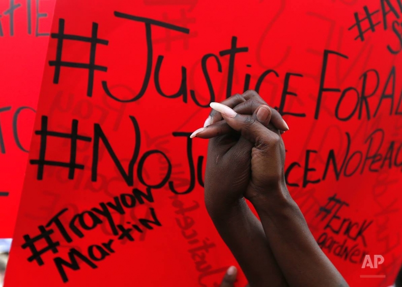 美国枪支暴力案件691起创最高纪录,可以合法持枪治安比较好的国家