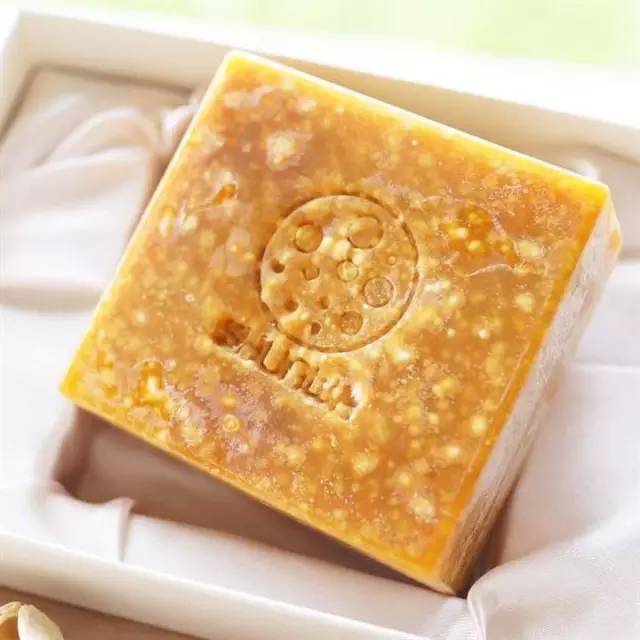 洁面皂洗面奶选择,洁面皂和洗面奶到底哪个更好用