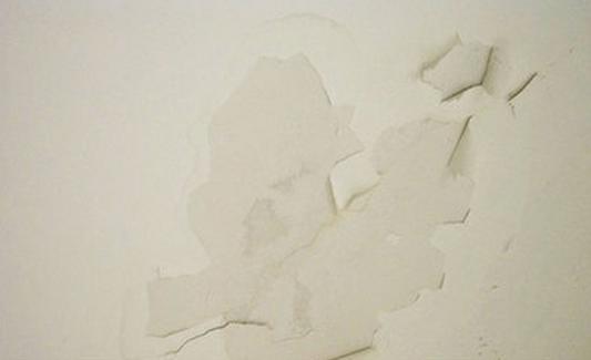 乳胶漆的常见问题及解决方法,乳胶漆脱皮脱粉什么办法可以解决