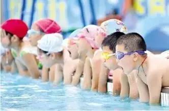 女孩游泳怀孕新闻,女生游泳后怀孕