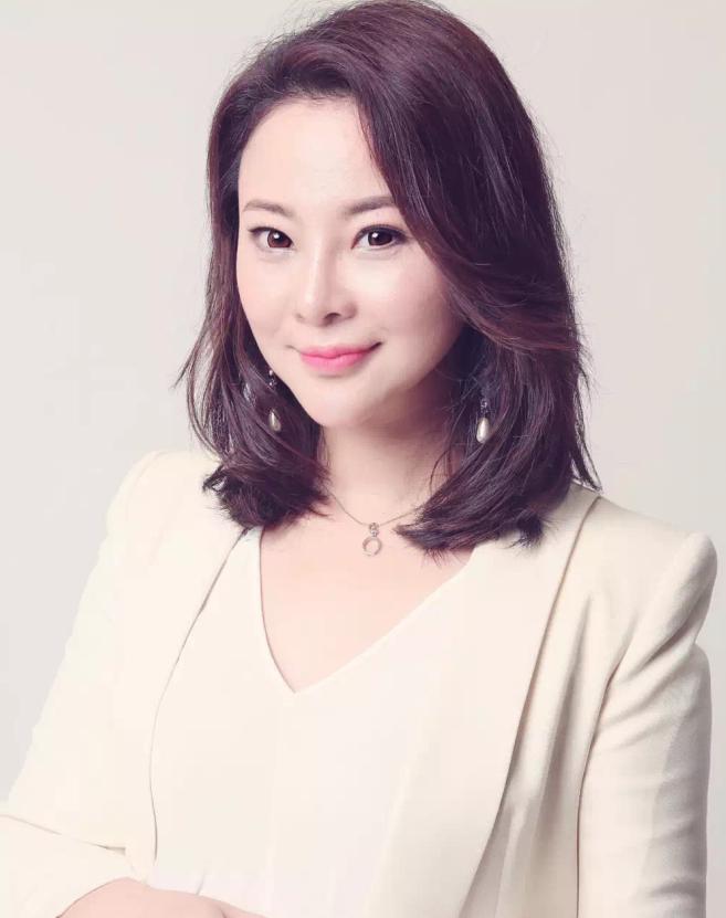 《大众理财》独家专访：Jessicawang的美丽人生