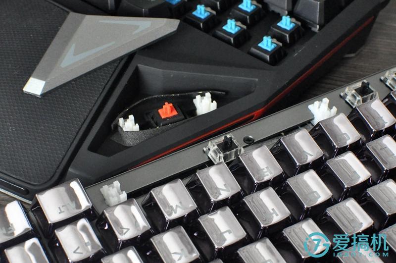 lol高端局操作都很稳,玩lol厉害的上单都是锁定视角