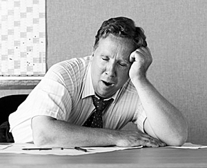 神经衰弱睡觉不踏实按什么穴位,治疗失眠多梦神经衰弱的耳朵穴位