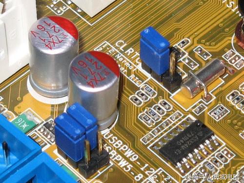 diy电脑主机你必须要知道主板跳线,分享接电脑主板跳线的小技巧