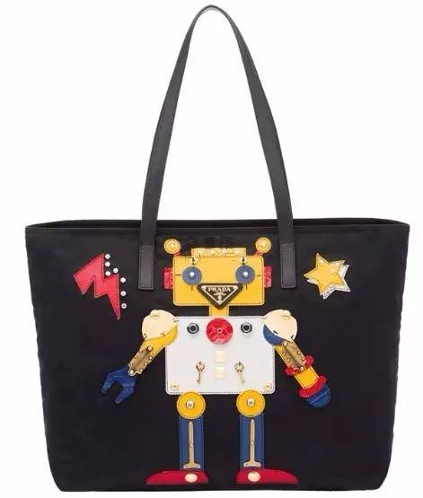 prada普拉达知名度,prada普拉达是高奢品牌吗