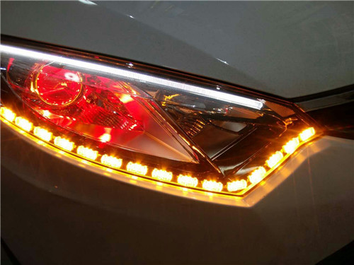 长安致尚xt宝石红漆,长安致尚xt白变金