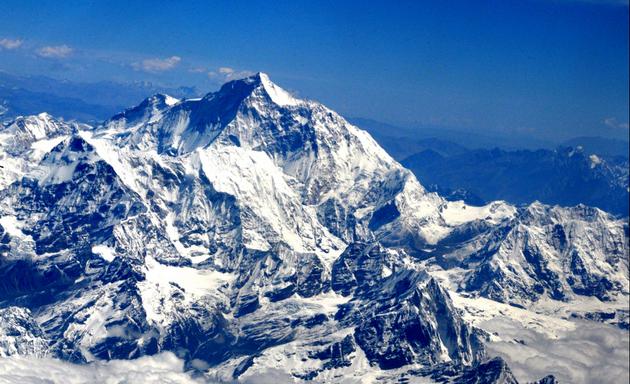 登山揽景的心情,登山赏景是心灵的一次洗礼