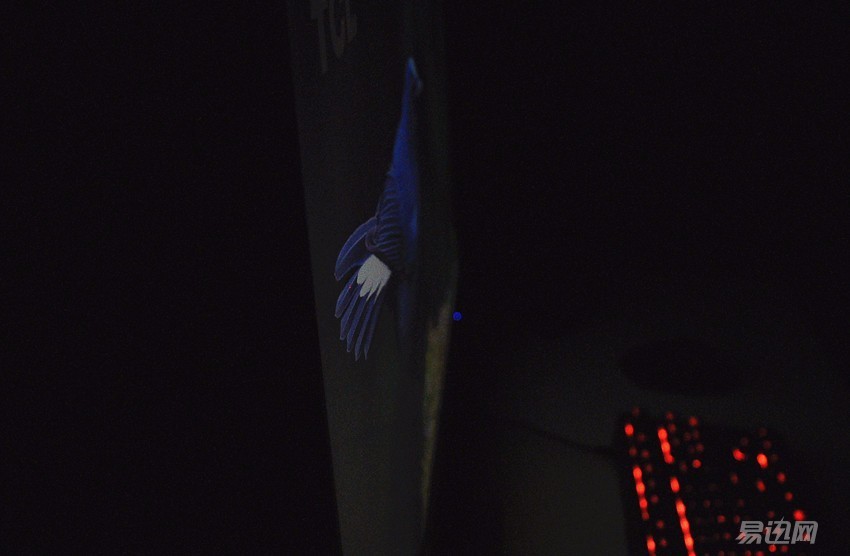 专门为设计师提供的一款显示器,设计师为什么喜欢苹果电脑