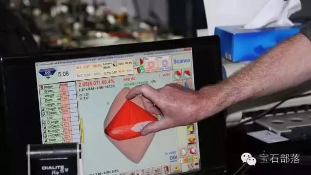 想买一手钻石？就去全球四大钻石交易市场！（一）