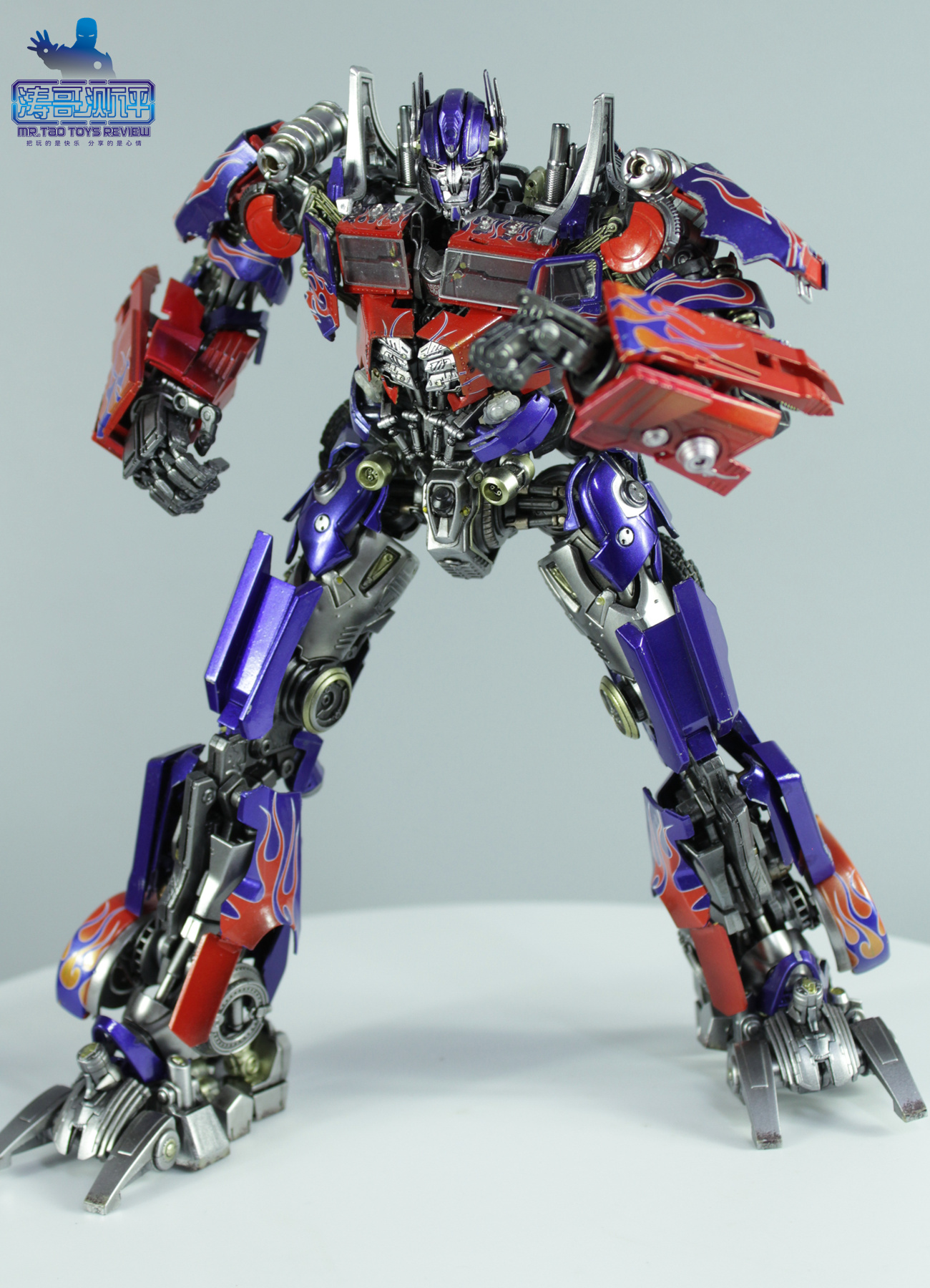 涛哥测评变形金刚3a,国产变形金刚3u级飞翼擎天柱