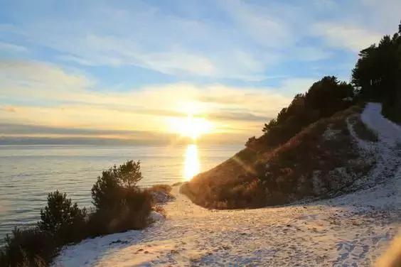 比东南亚划算还免签,只要1W,就能到俄国最美的贝加尔湖!