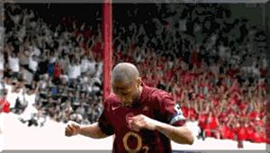 天下足球送给梅西的绝美文案,天下足球十大经典文案