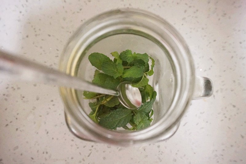 嗓子要冒火吃什么药,嗓子要冒火