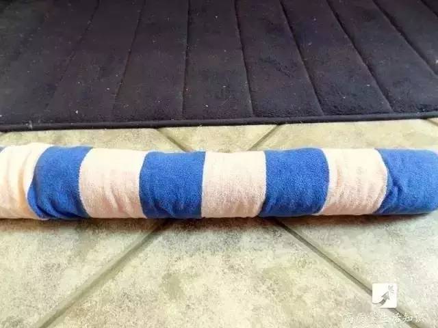 毛衣衣服缩水了怎么能恢复原样,怎么让缩水的衣服变回原样