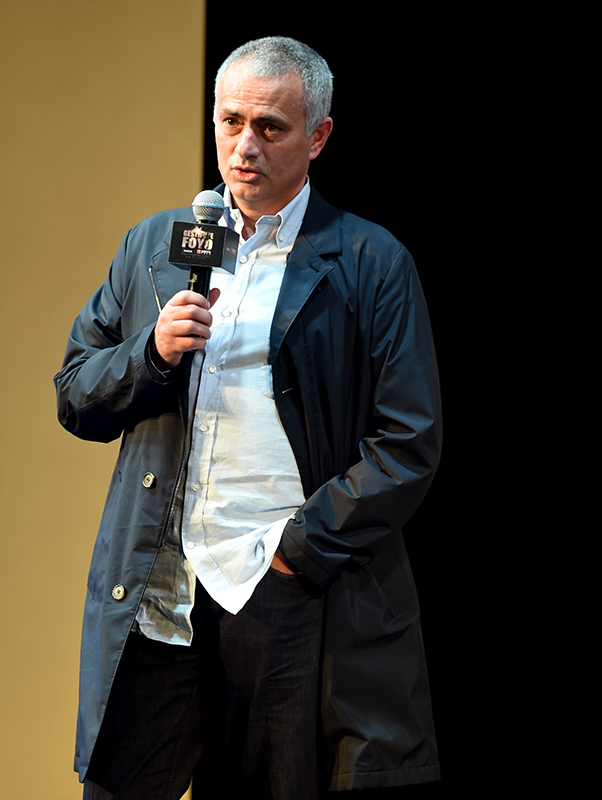 穆里尼奥携手门德斯,穆里尼奥曼联发布会