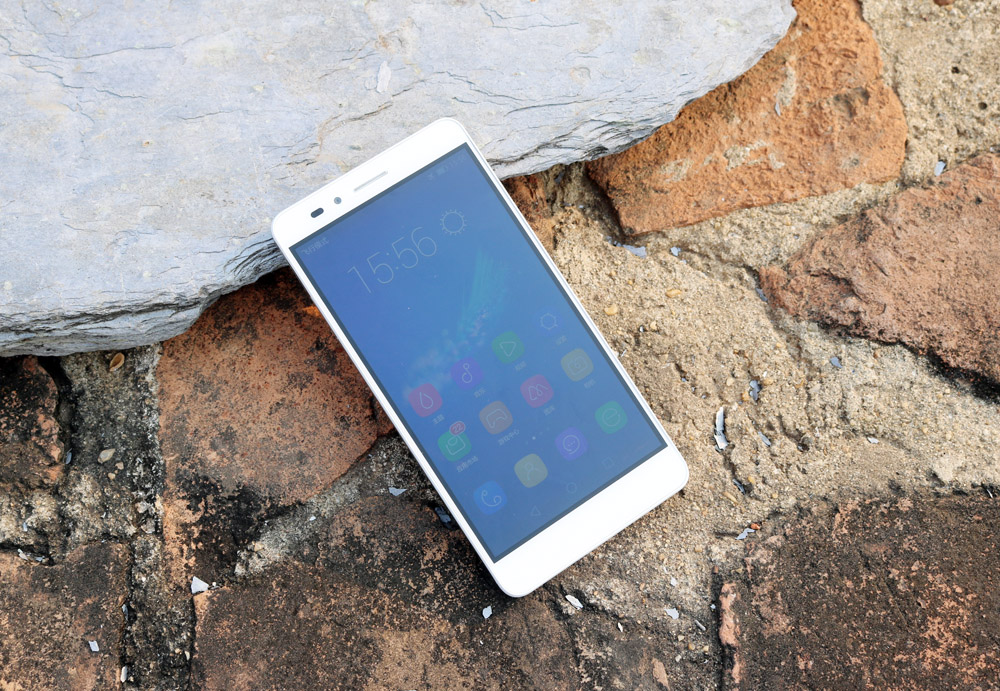 带着最强千元机荣耀5X去泰国畅玩