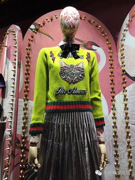 gucci服装橱窗展示,gucci最新橱窗主题
