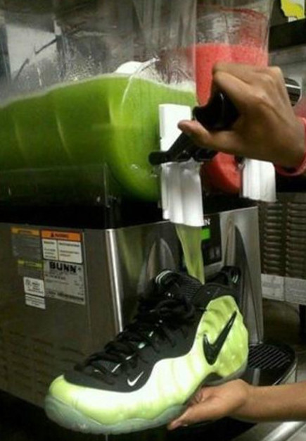 厕所门锁坏了维修,门锁坏了又想上厕所