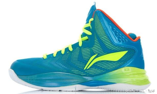 李宁李宁进击减震耐磨防水篮球鞋,篮球营养贴